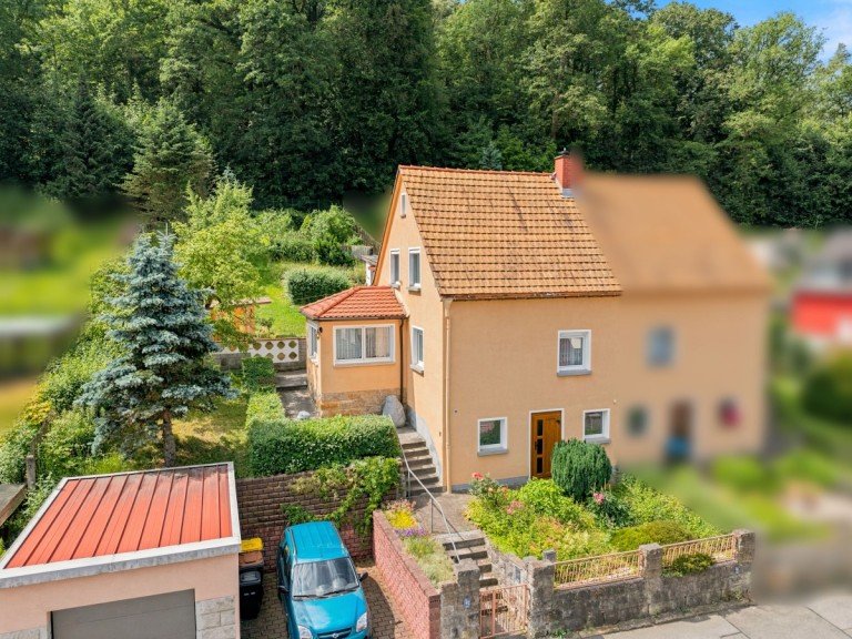 Hausansicht K�nigstein/S�chsische Schweiz Doppelhaush�lfte Hier k�nnen Sie sich verwirklichen - Doppelhaush�lfte mit traumhaftem Blick