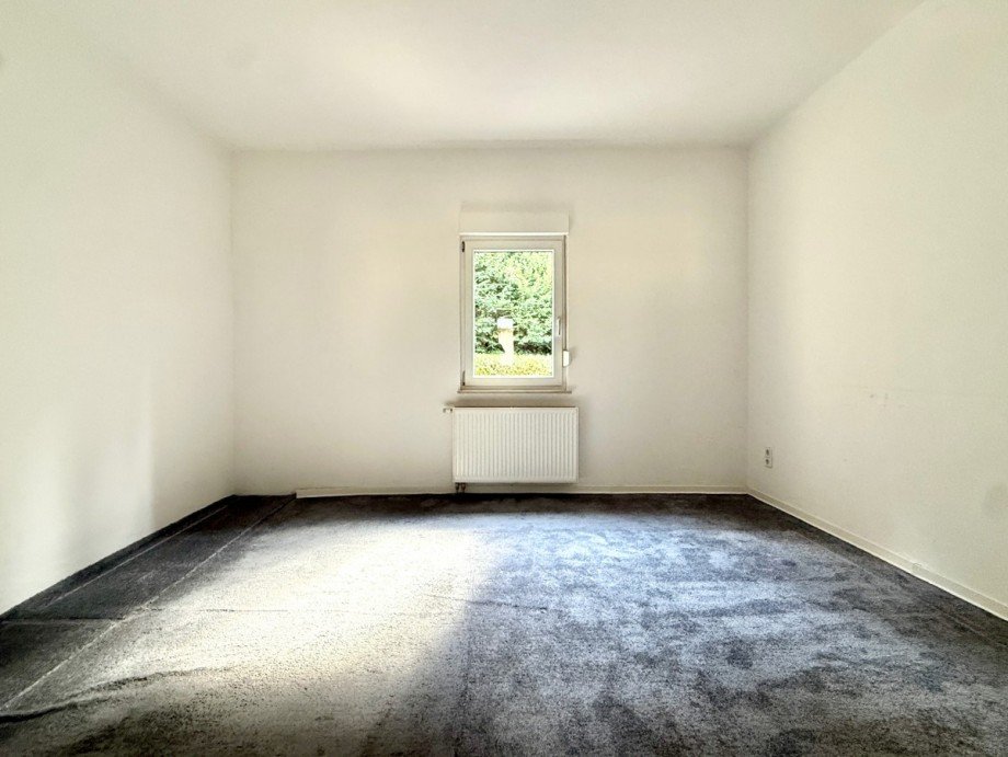 Schlafzimmer Wohnung 2 Mehrfamilienhaus Bad Gottleuba-Berggie�h�bel