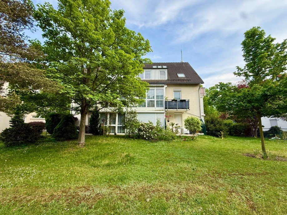 Gr�ne Wohnanlage Maisonettewohnung Dresden