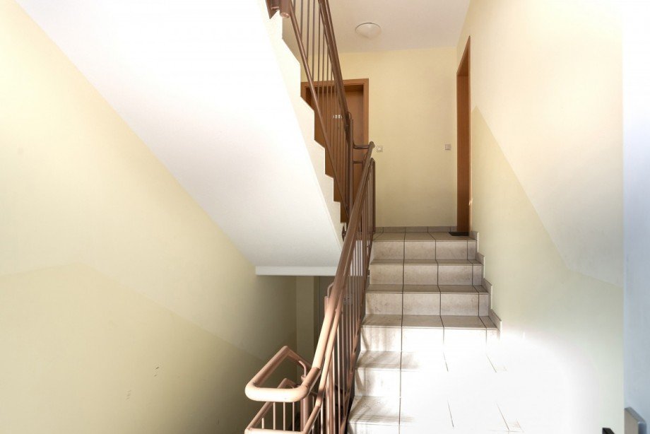 Sauberes Treppenhaus Etagenwohnung Stadt Wehlen
