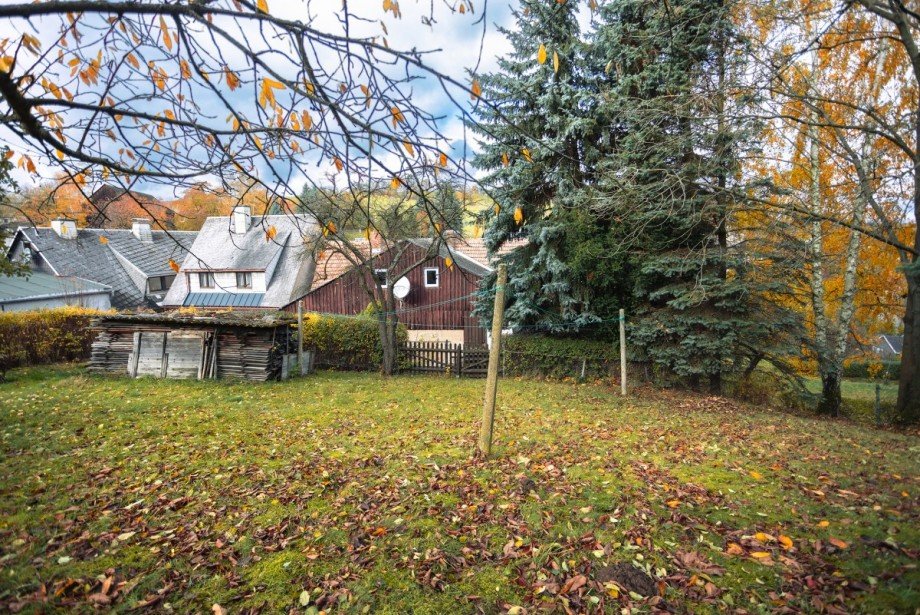 Au�enansicht Gartenseite Bauernhaus Altenberg