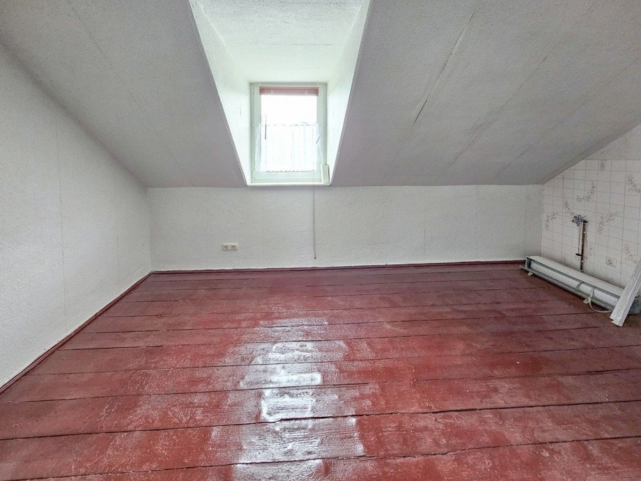 K�che Dachgeschoss Links Mehrfamilienhaus Dohna